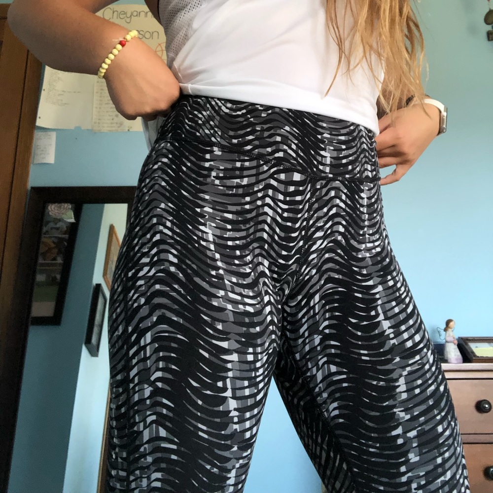 Nike Cropped Leggings